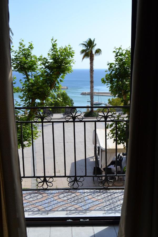 Bnb Agora Panoramic Rooms Sciacca Bagian luar foto