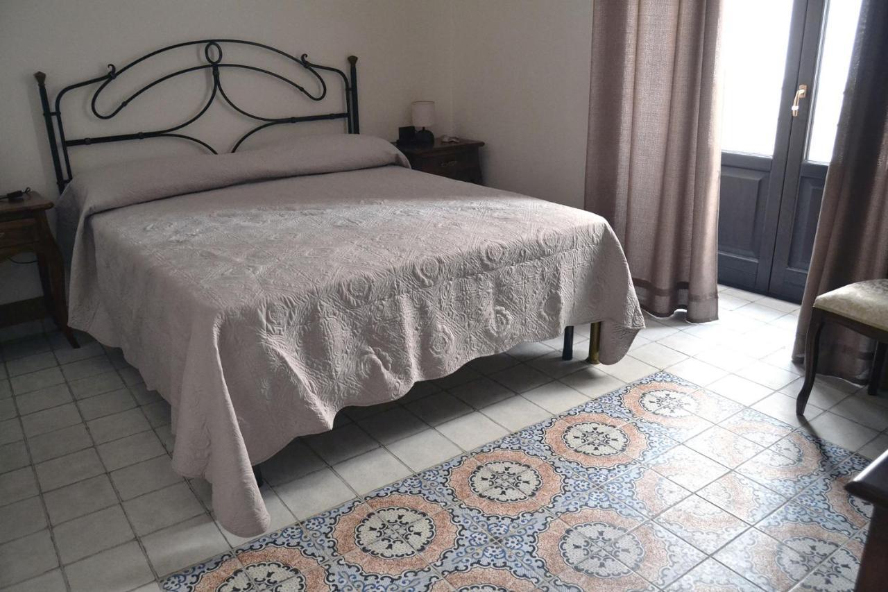 Bnb Agora Panoramic Rooms Sciacca Bagian luar foto